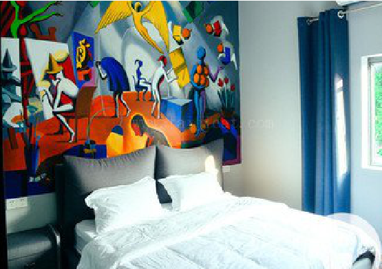 泸溪县对于酒店的墙体彩绘而言更注重哪些方面？