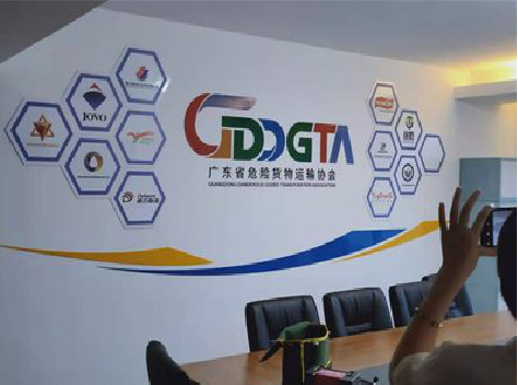 泸溪县公司走廊文化墙如何设计布置？